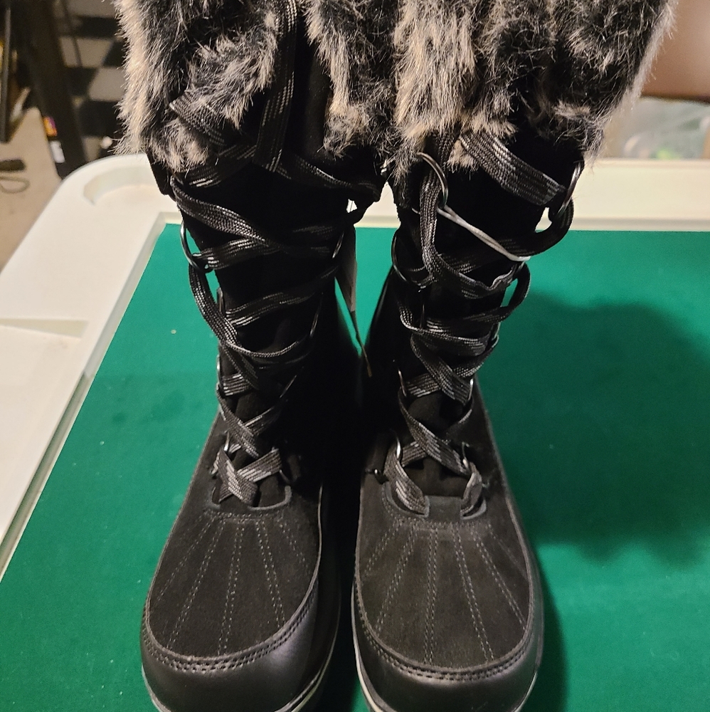 Universal Thread boots - Picture 3 of 3